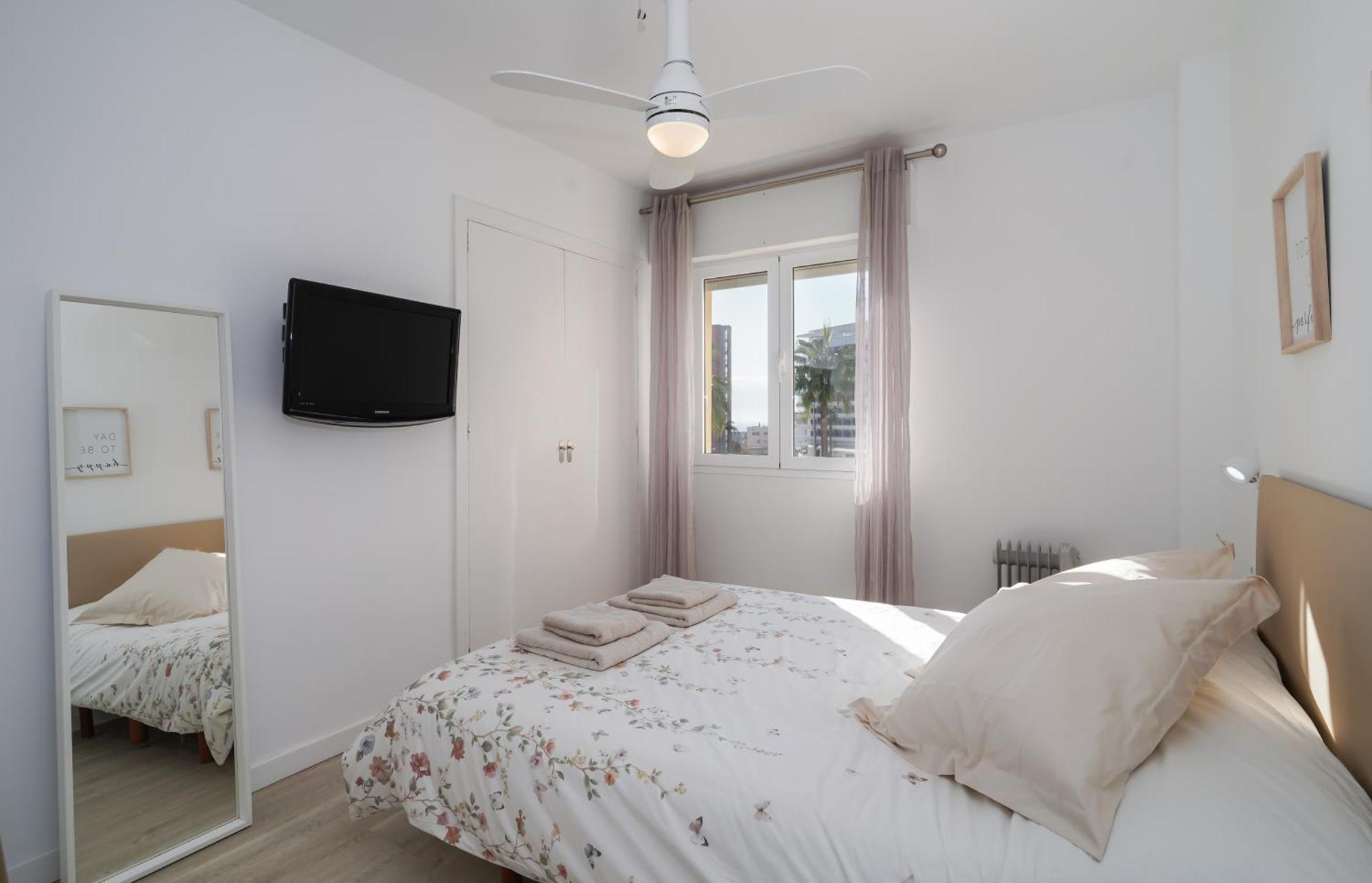 Nomad Malaga - Chic Apartament Center Torremolinos Luaran gambar