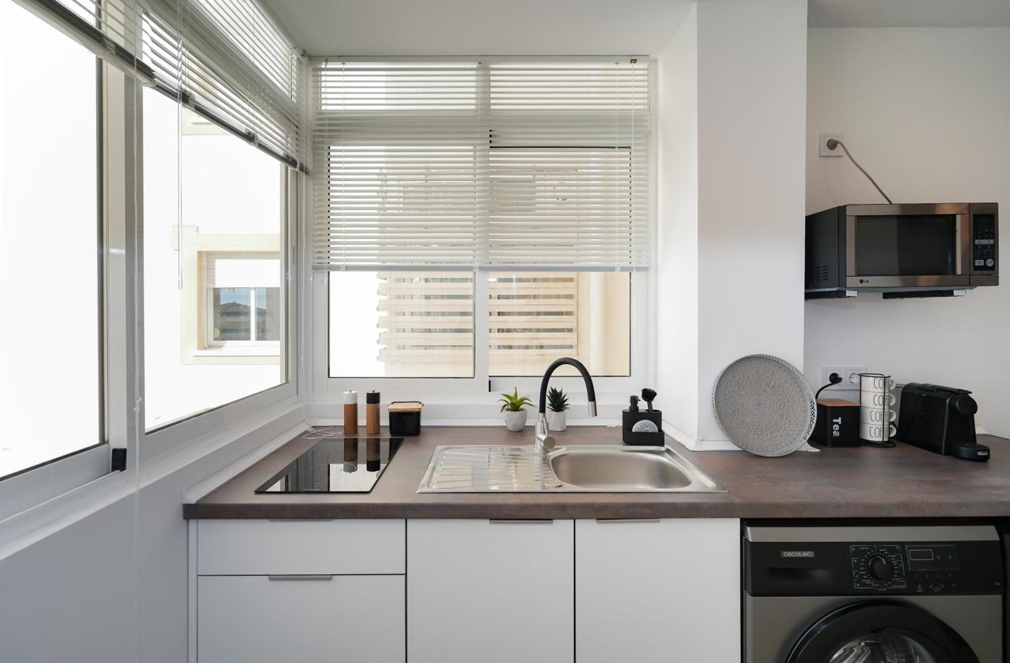 Nomad Malaga - Chic Apartament Center Torremolinos Luaran gambar
