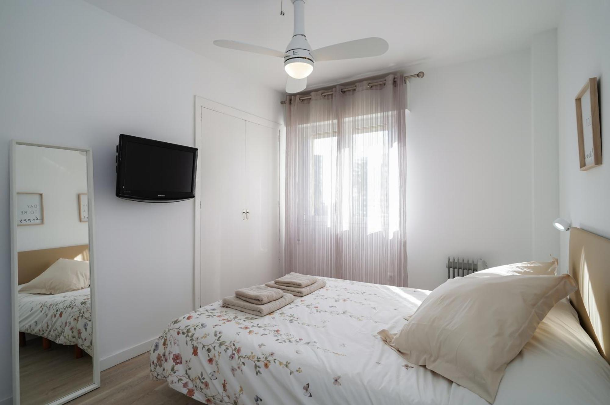 Nomad Malaga - Chic Apartament Center Torremolinos Luaran gambar